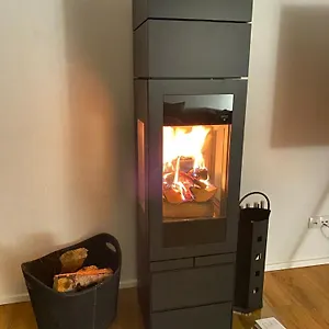Ferienhaus Herzland Allgaeu Mit Grossem Garten Und Gemuetlichem Kaminfeuer Inklusive Koenigscard, Skipass, Bergbahn, Therme Inkl, Lechbruck